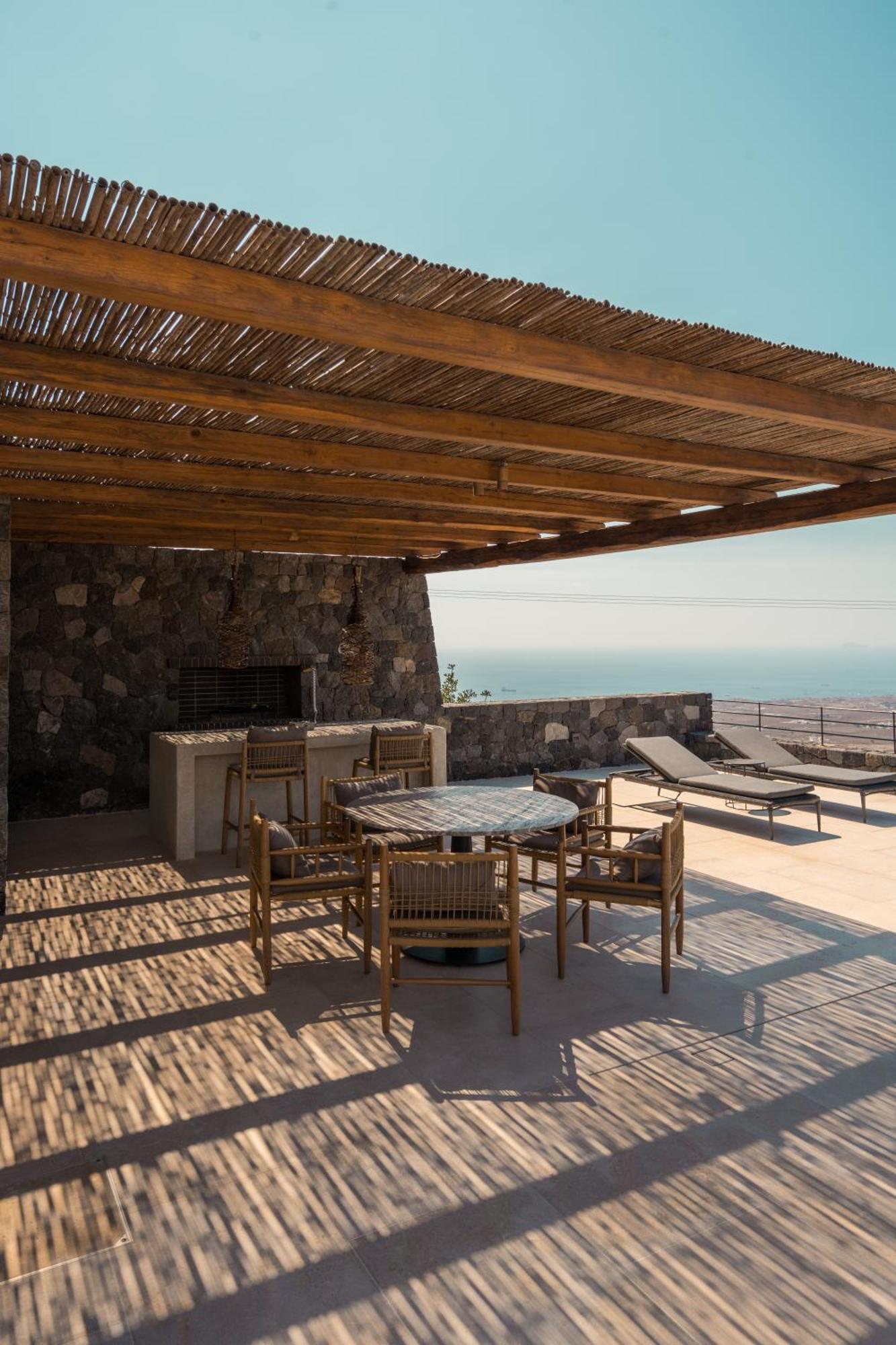Villa Patina Vivera Estate Santorini Pyrgos Kallistis